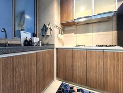 The Lakeshore (D22), Condominium #562550141